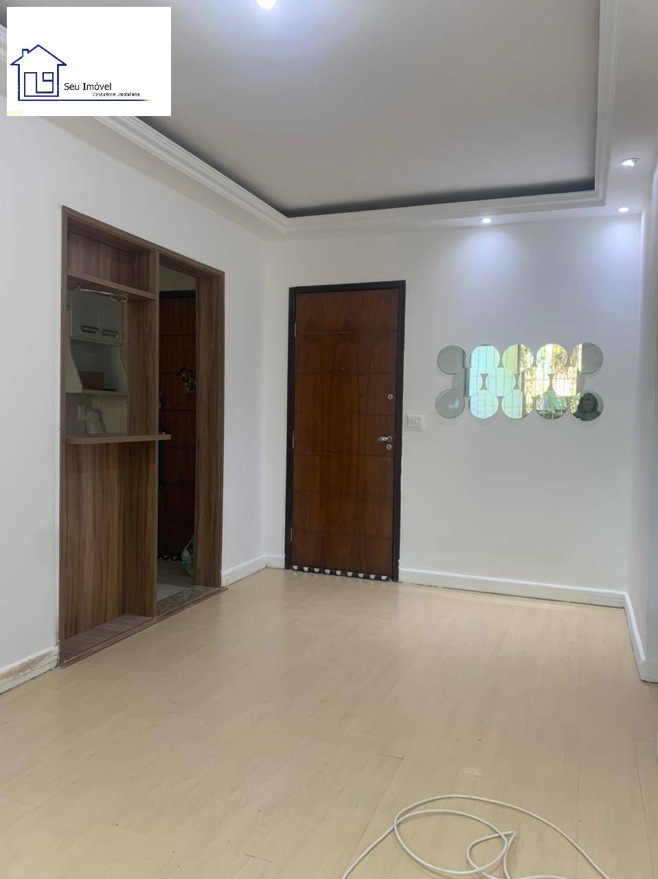 Apartamento à venda com 2 quartos, 60m² - Foto 1