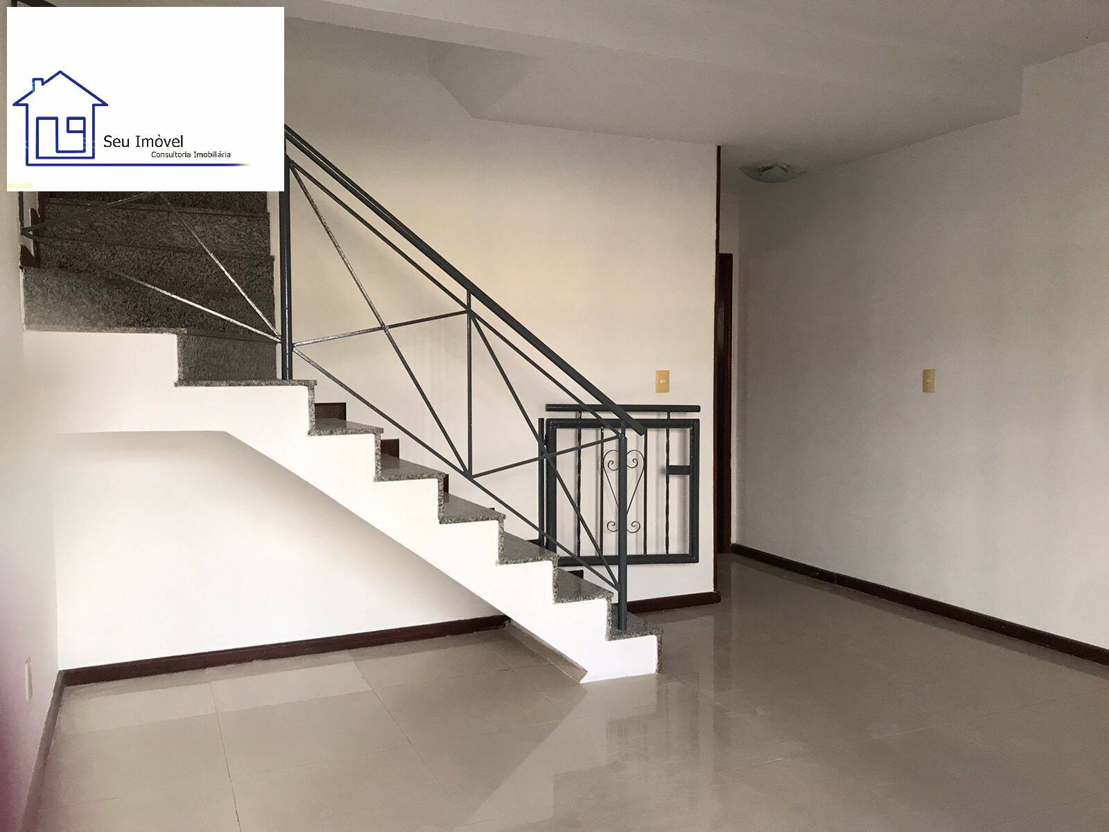 Casa para alugar com 2 quartos, 110m² - Foto 1