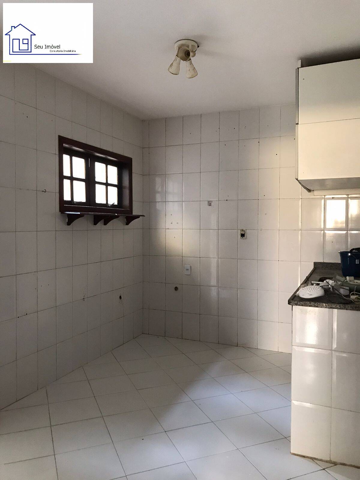 Casa para alugar com 2 quartos, 110m² - Foto 8