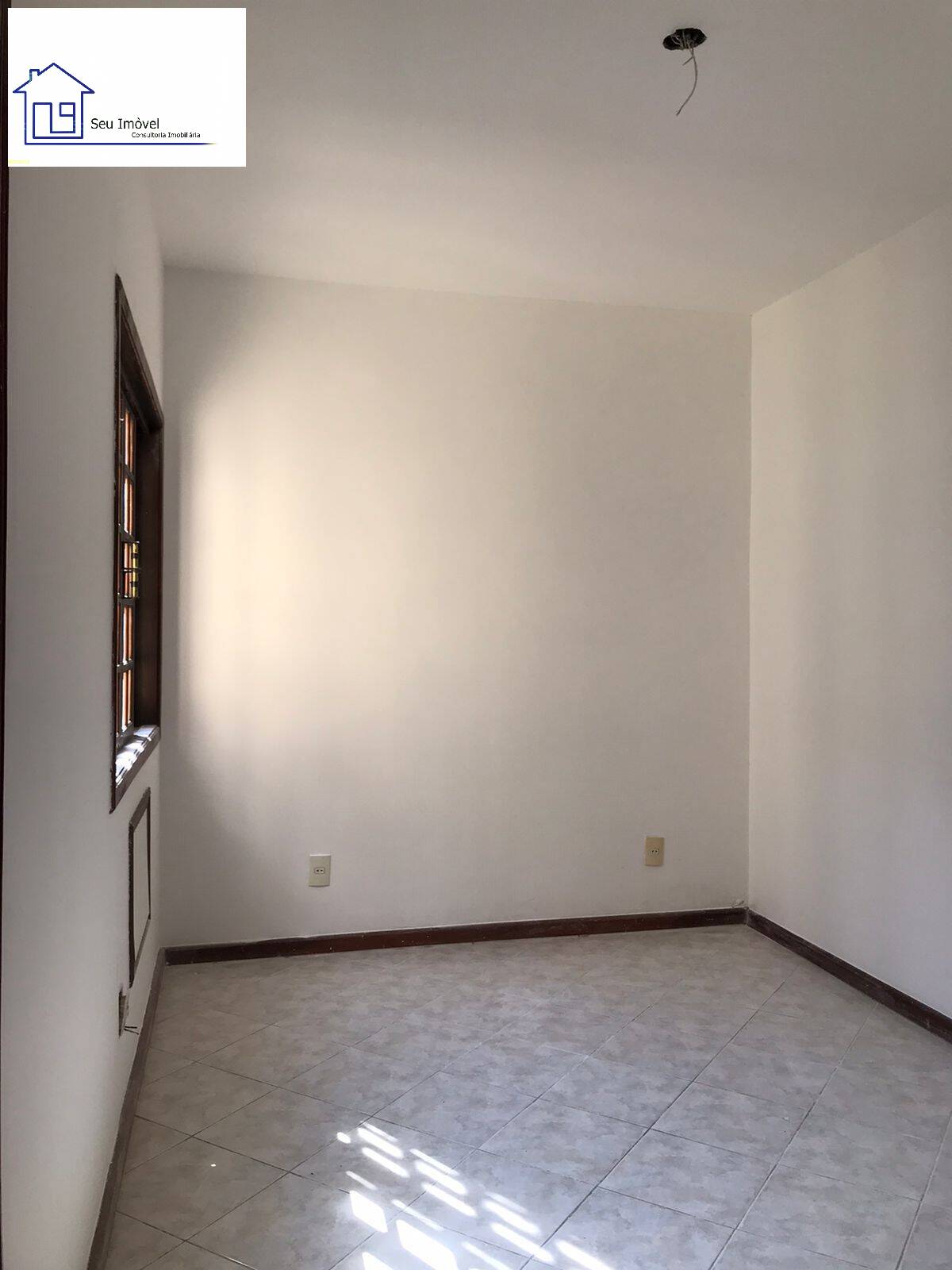 Casa para alugar com 2 quartos, 110m² - Foto 13