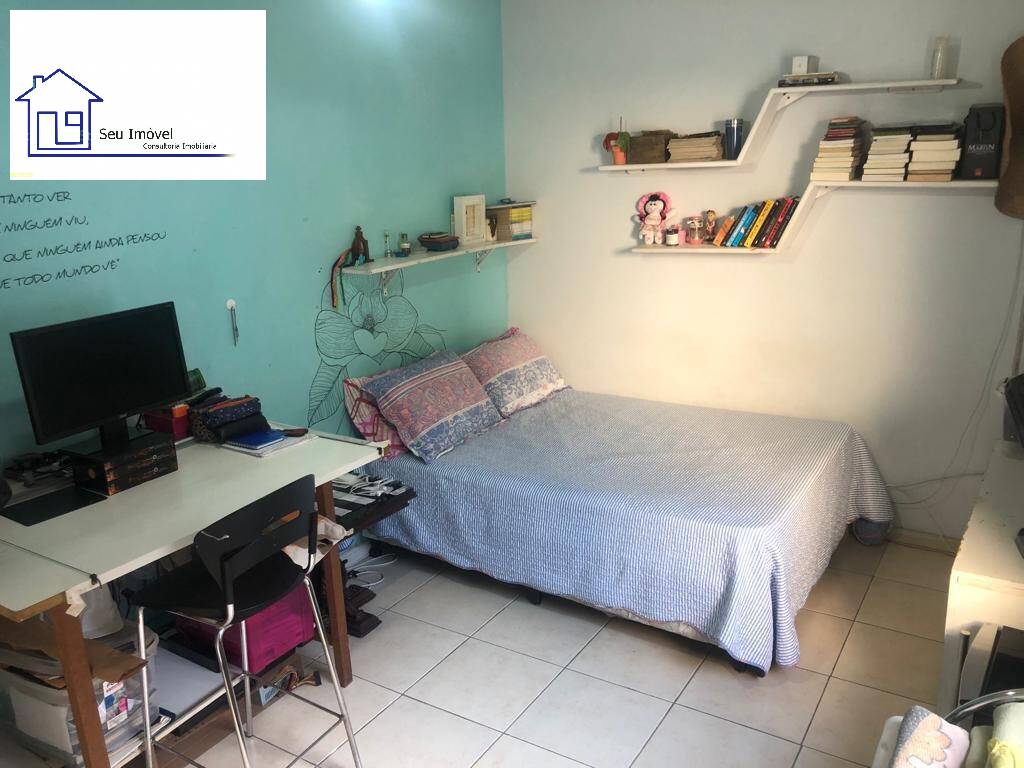 Casa à venda com 4 quartos, 200m² - Foto 18