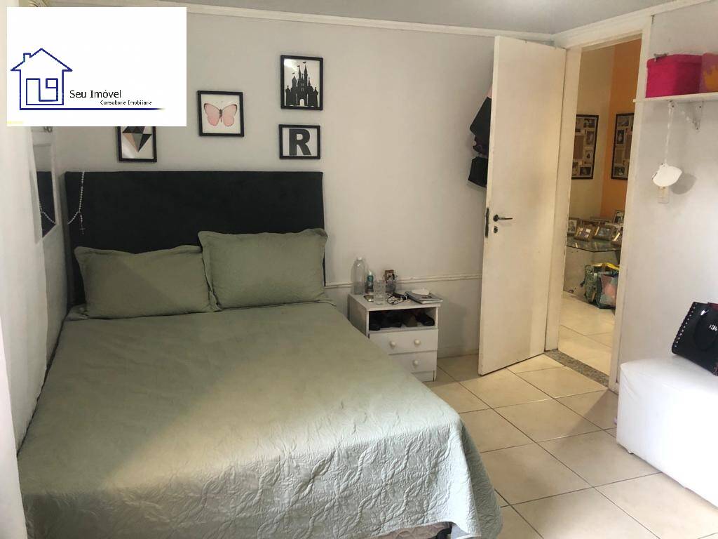 Casa à venda com 4 quartos, 200m² - Foto 21