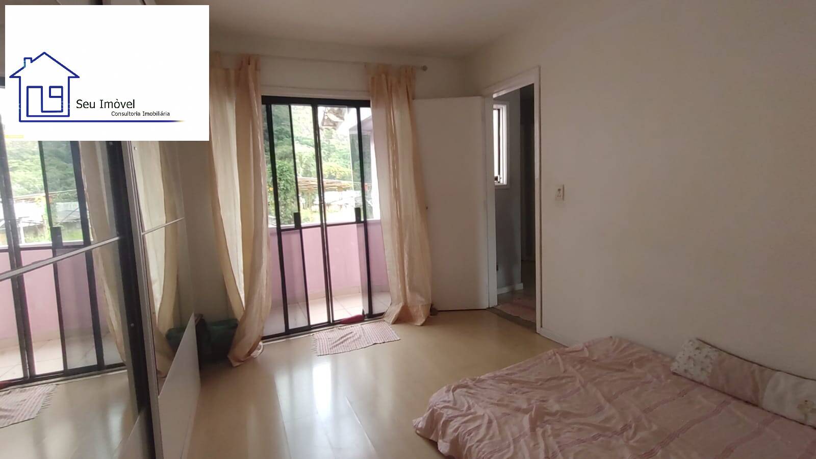 Casa à venda com 3 quartos, 180m² - Foto 24