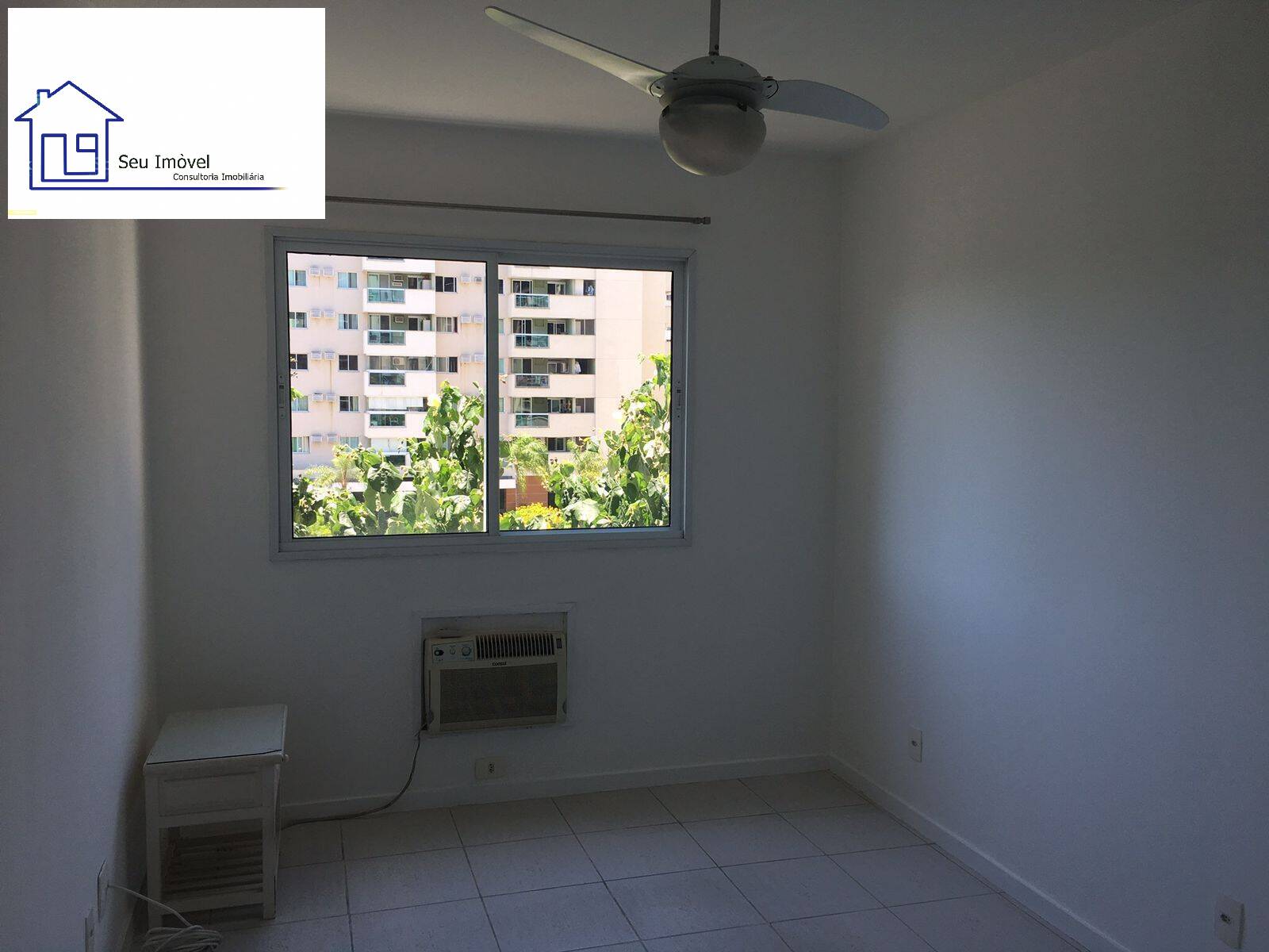 Apartamento à venda com 2 quartos, 65m² - Foto 13