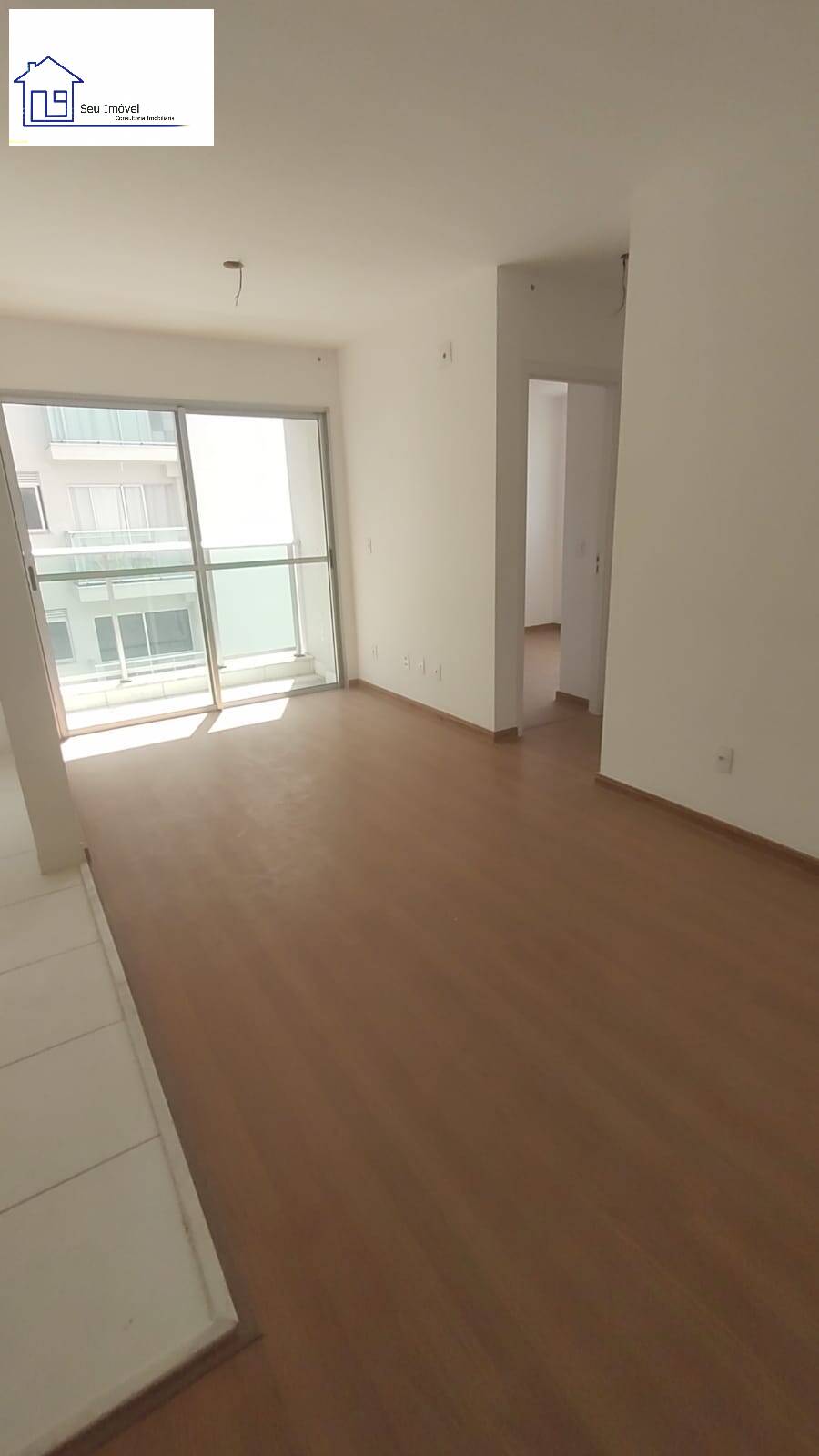 Apartamento à venda com 2 quartos, 50m² - Foto 2