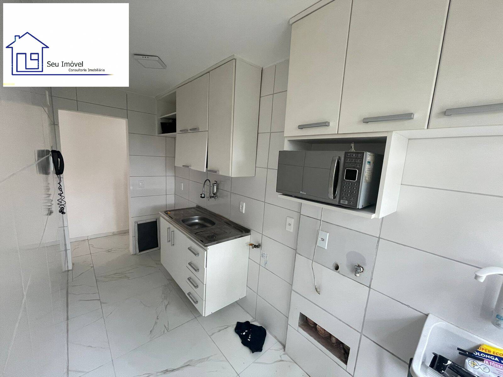 Apartamento para alugar com 2 quartos, 50m² - Foto 6