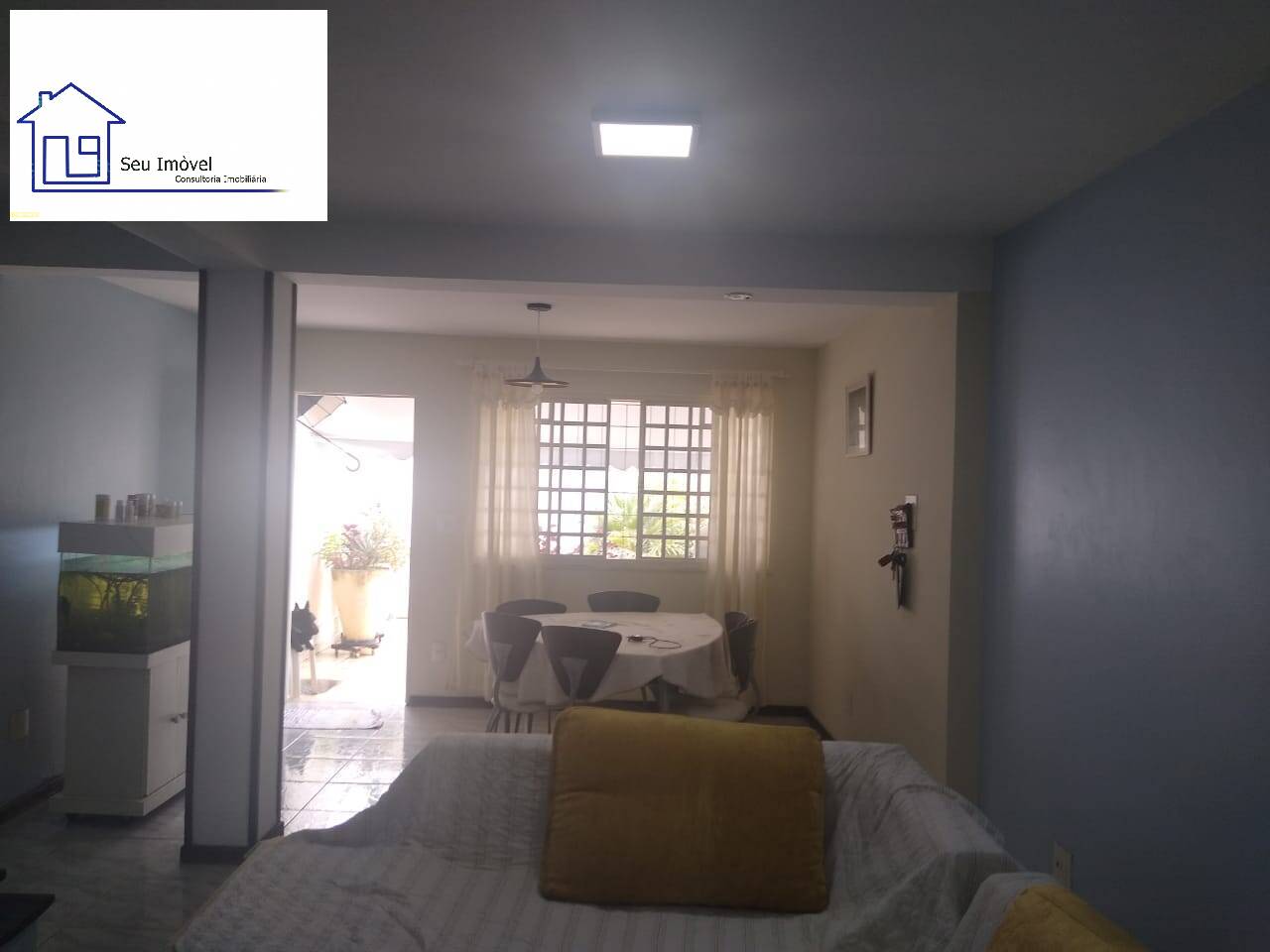 Casa à venda com 2 quartos, 180m² - Foto 21