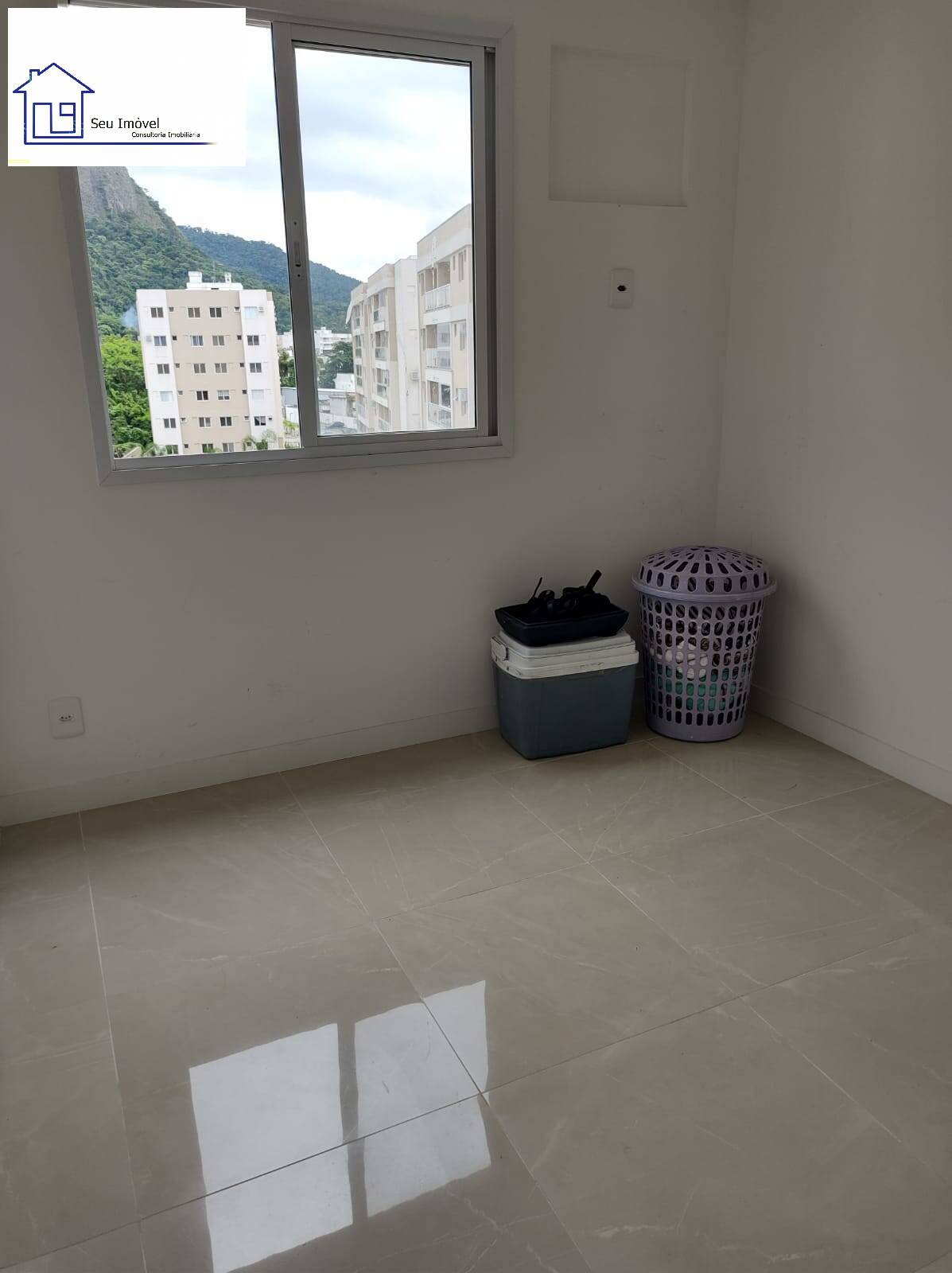 Apartamento à venda com 2 quartos, 65m² - Foto 10