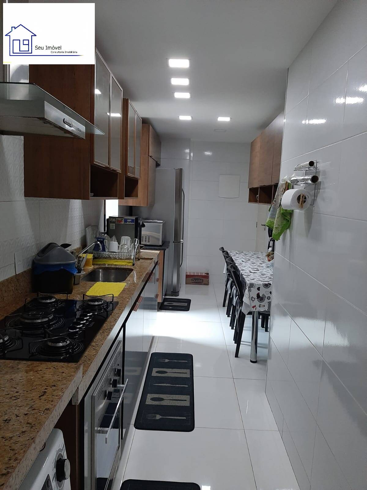 Apartamento à venda com 3 quartos, 150m² - Foto 9