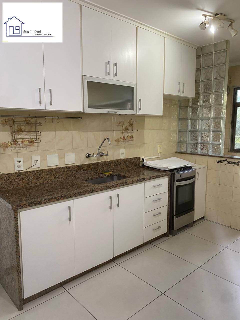 Apartamento à venda com 3 quartos, 138m² - Foto 7