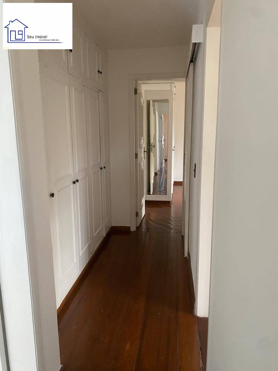 Apartamento à venda com 3 quartos, 138m² - Foto 9