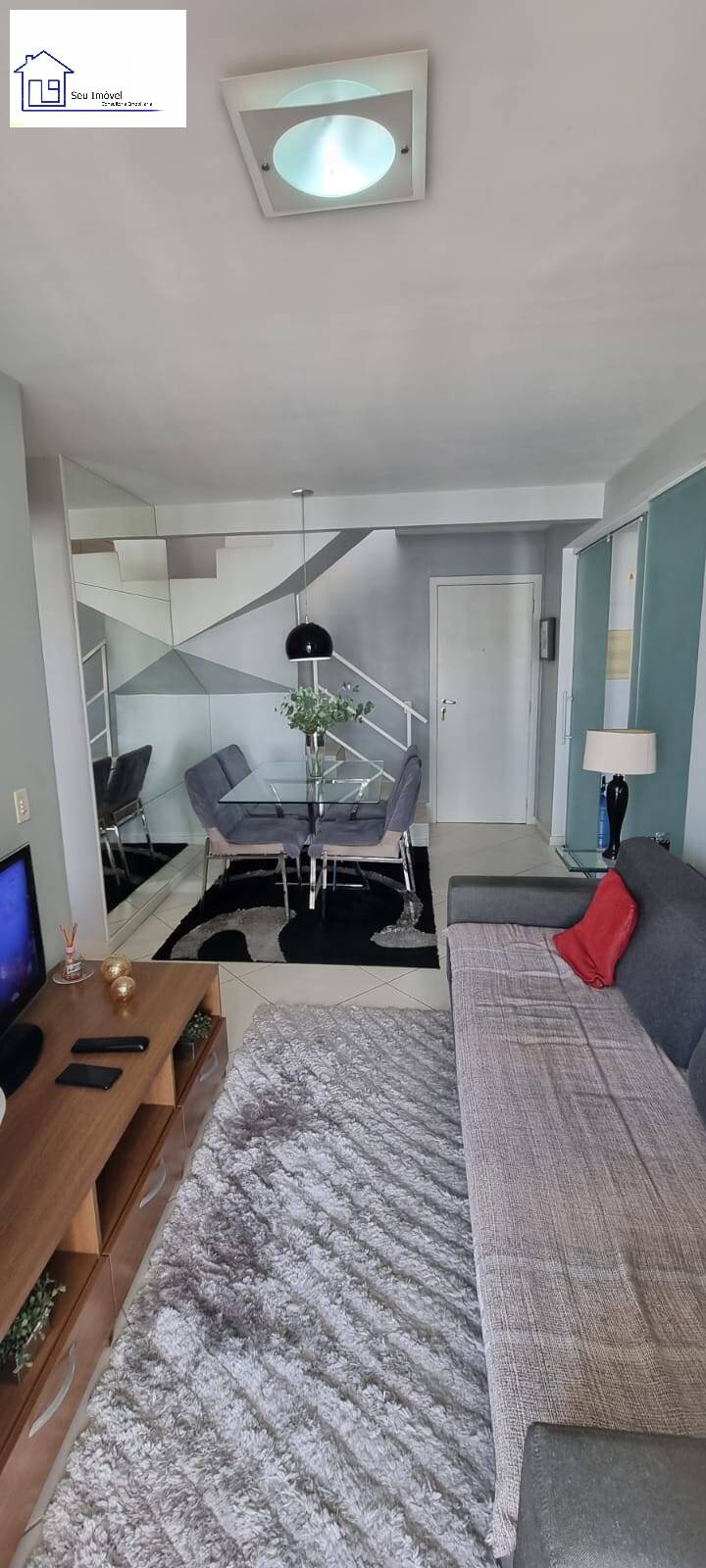 Apartamento à venda com 3 quartos, 114m² - Foto 2