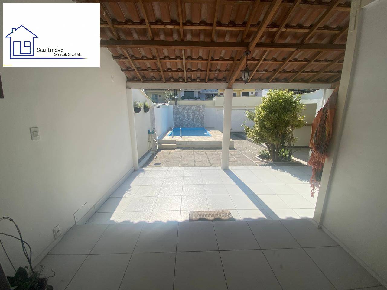 Casa à venda e aluguel com 3 quartos, 170m² - Foto 10