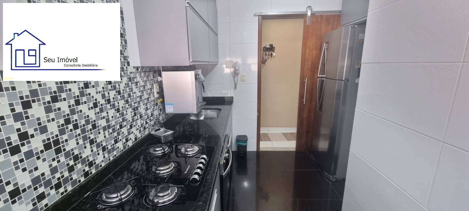 Apartamento à venda com 3 quartos, 95m² - Foto 9