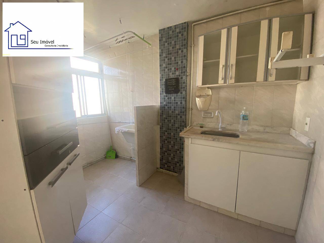 Apartamento à venda com 2 quartos, 50m² - Foto 4