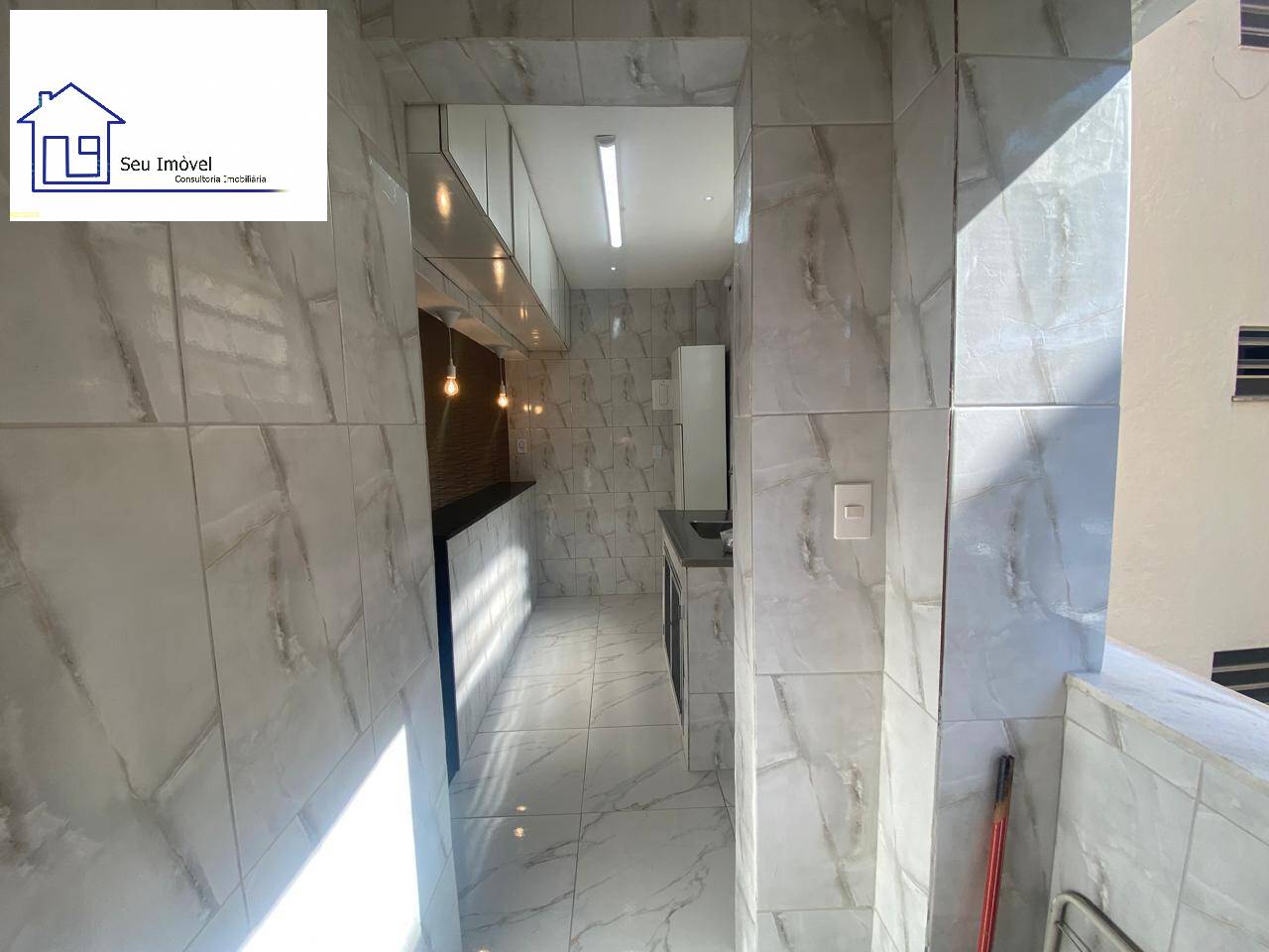 Apartamento à venda com 2 quartos, 48m² - Foto 11