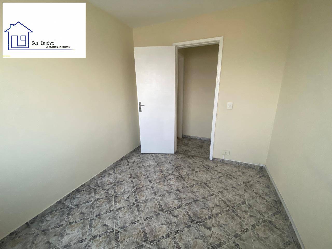 Apartamento à venda com 2 quartos, 48m² - Foto 12