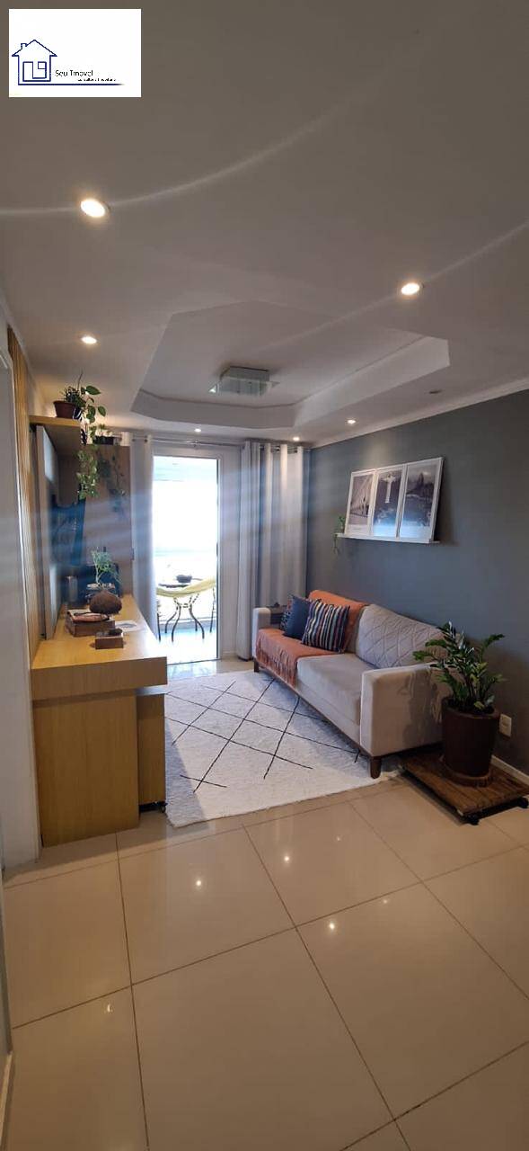 Apartamento à venda com 2 quartos, 65m² - Foto 1