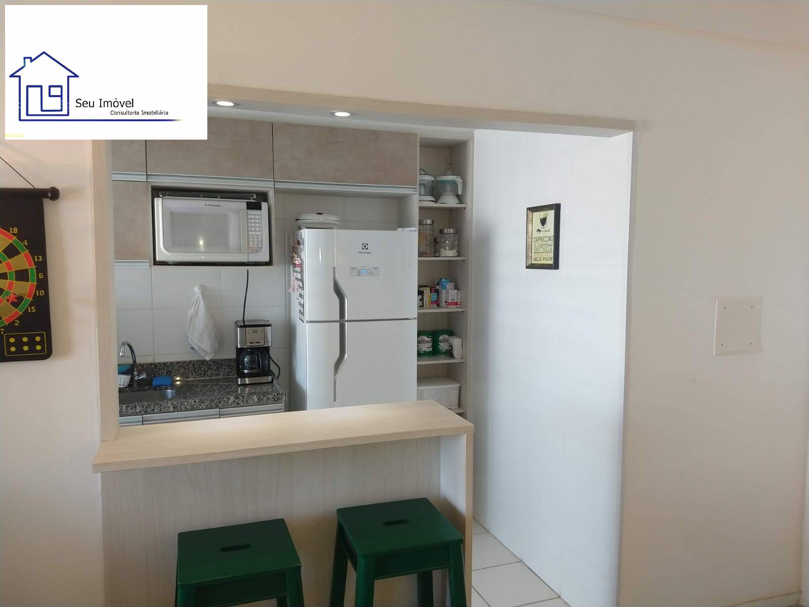 Apartamento para alugar com 2 quartos, 64m² - Foto 9