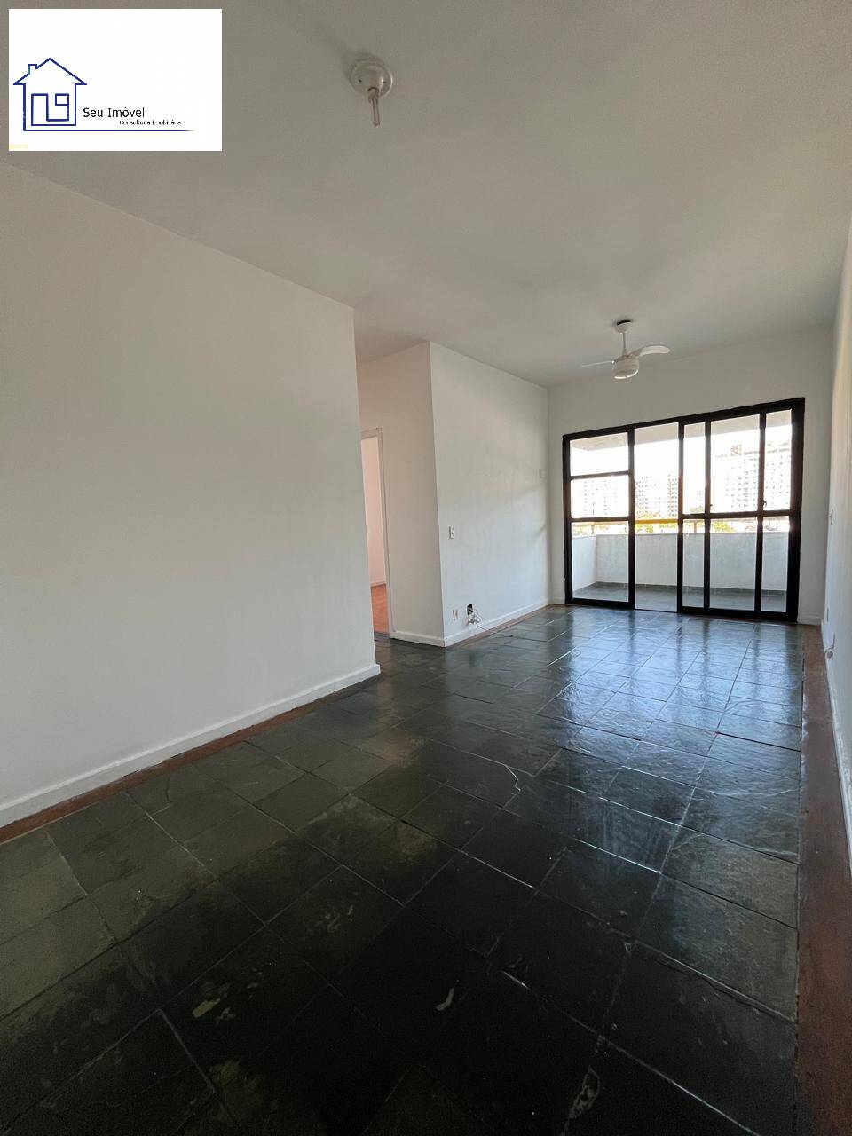 Apartamento para alugar com 2 quartos, 60m² - Foto 2