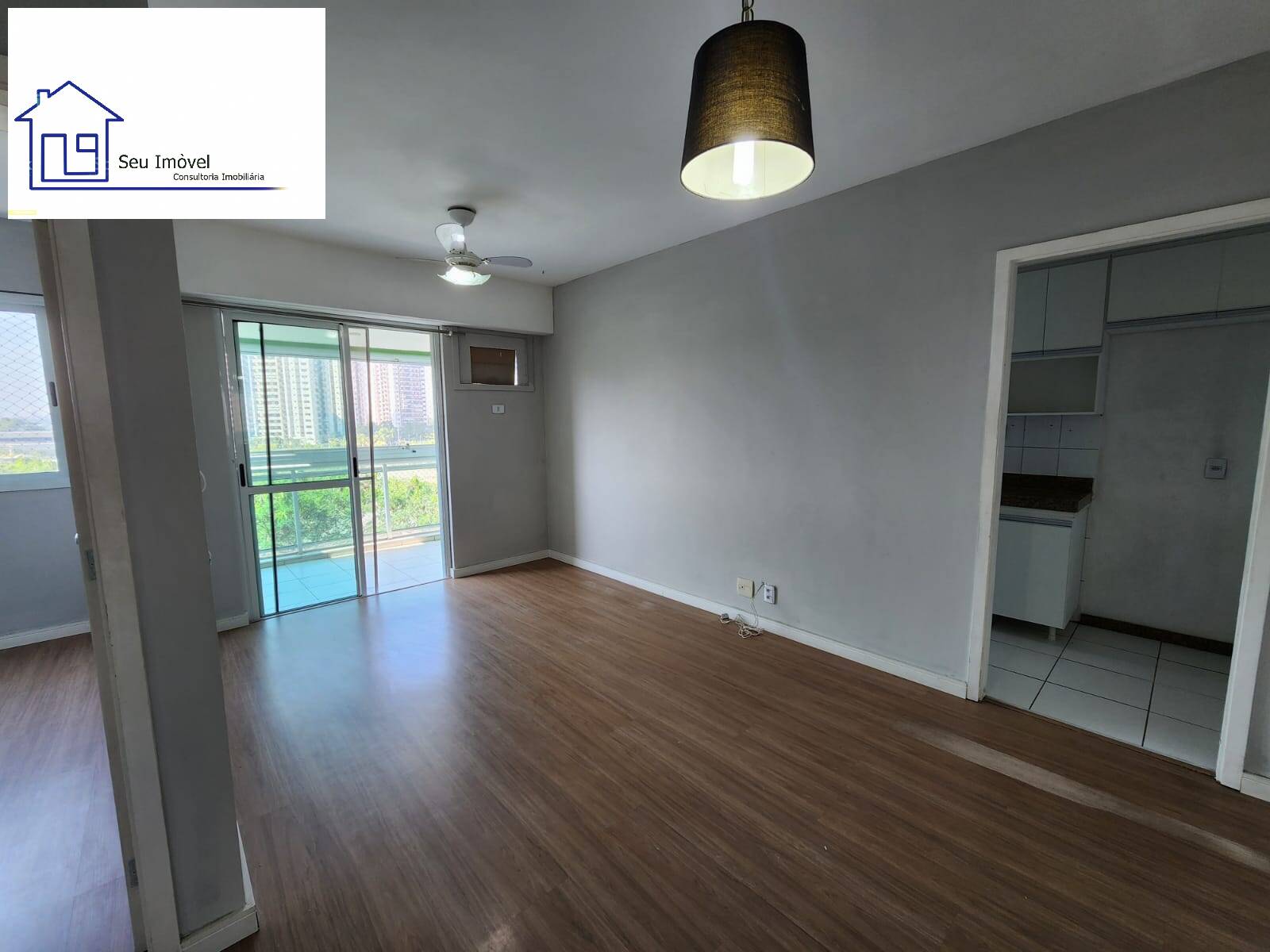 Apartamento à venda com 2 quartos, 63m² - Foto 7