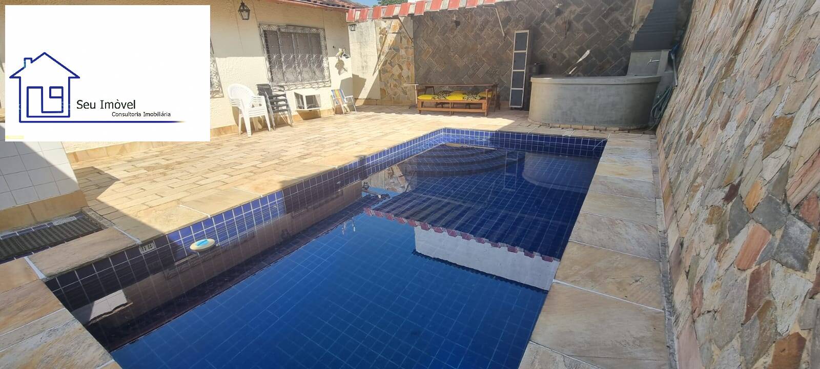 Casa à venda com 2 quartos, 141m² - Foto 3