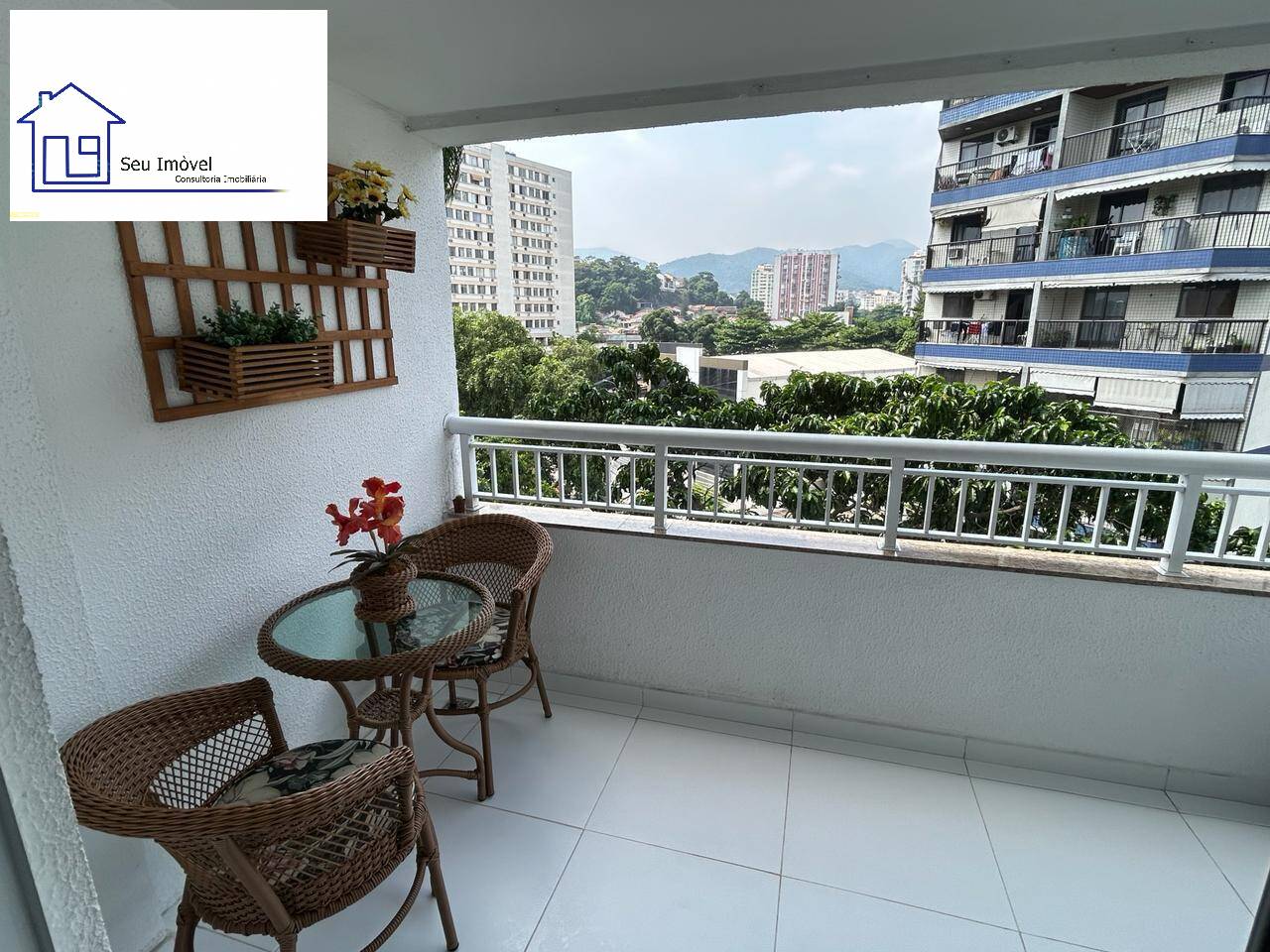 Apartamento à venda com 3 quartos, 89m² - Foto 4