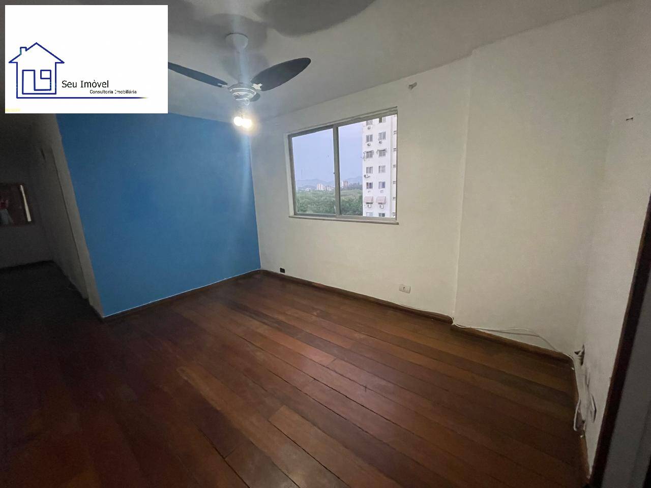 Apartamento à venda com 3 quartos, 58m² - Foto 2