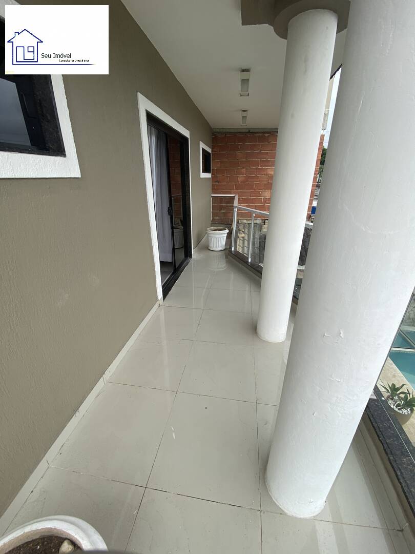 Casa para alugar com 4 quartos, 500m² - Foto 47