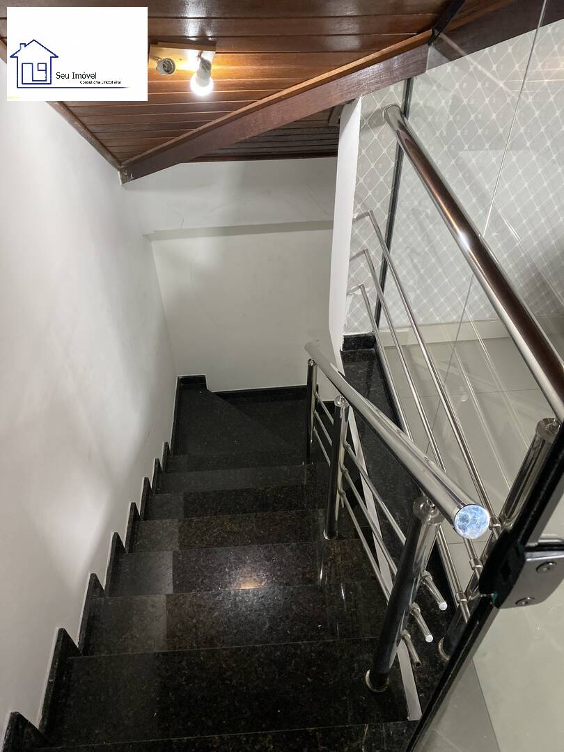 Casa para alugar com 4 quartos, 500m² - Foto 48