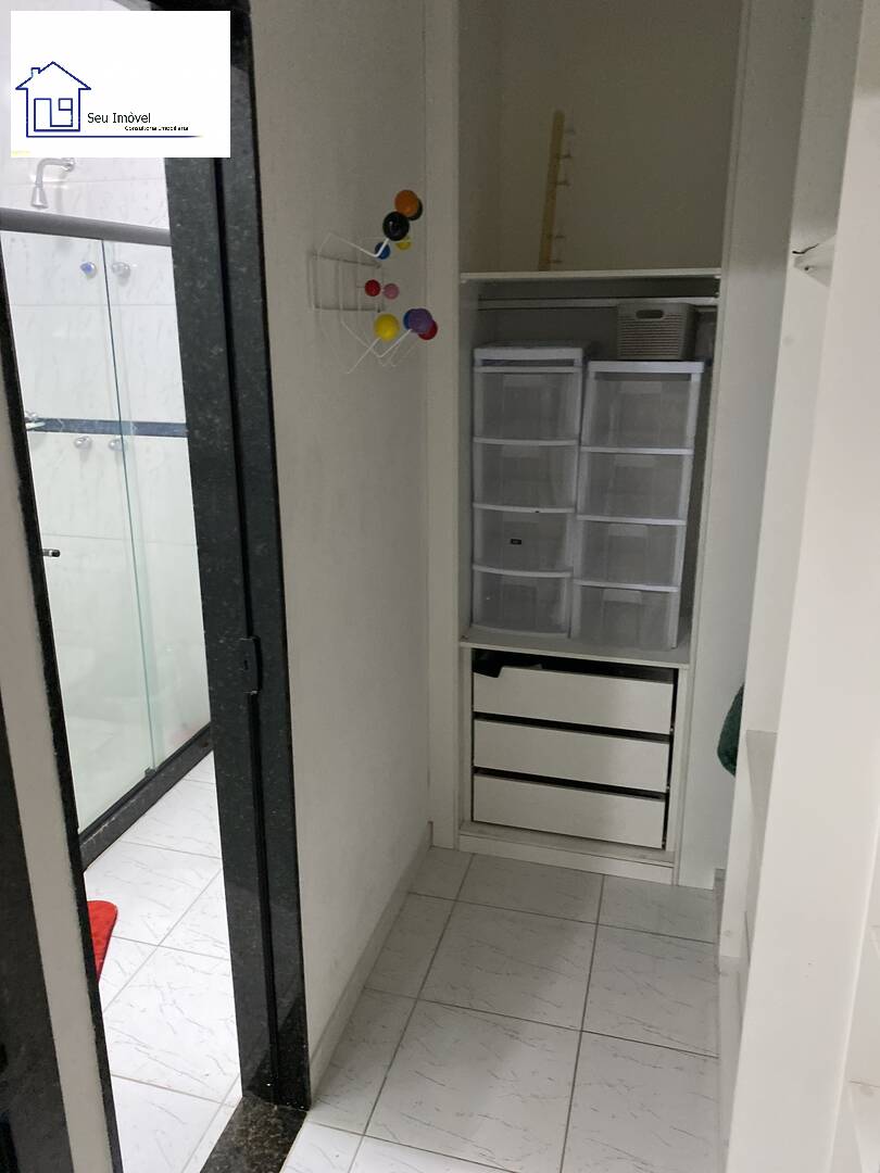 Casa para alugar com 4 quartos, 500m² - Foto 55