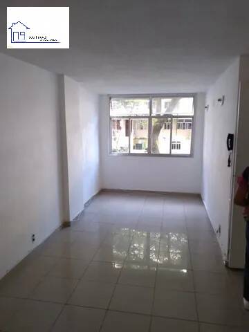 Apartamento à venda com 2 quartos, 56m² - Foto 1