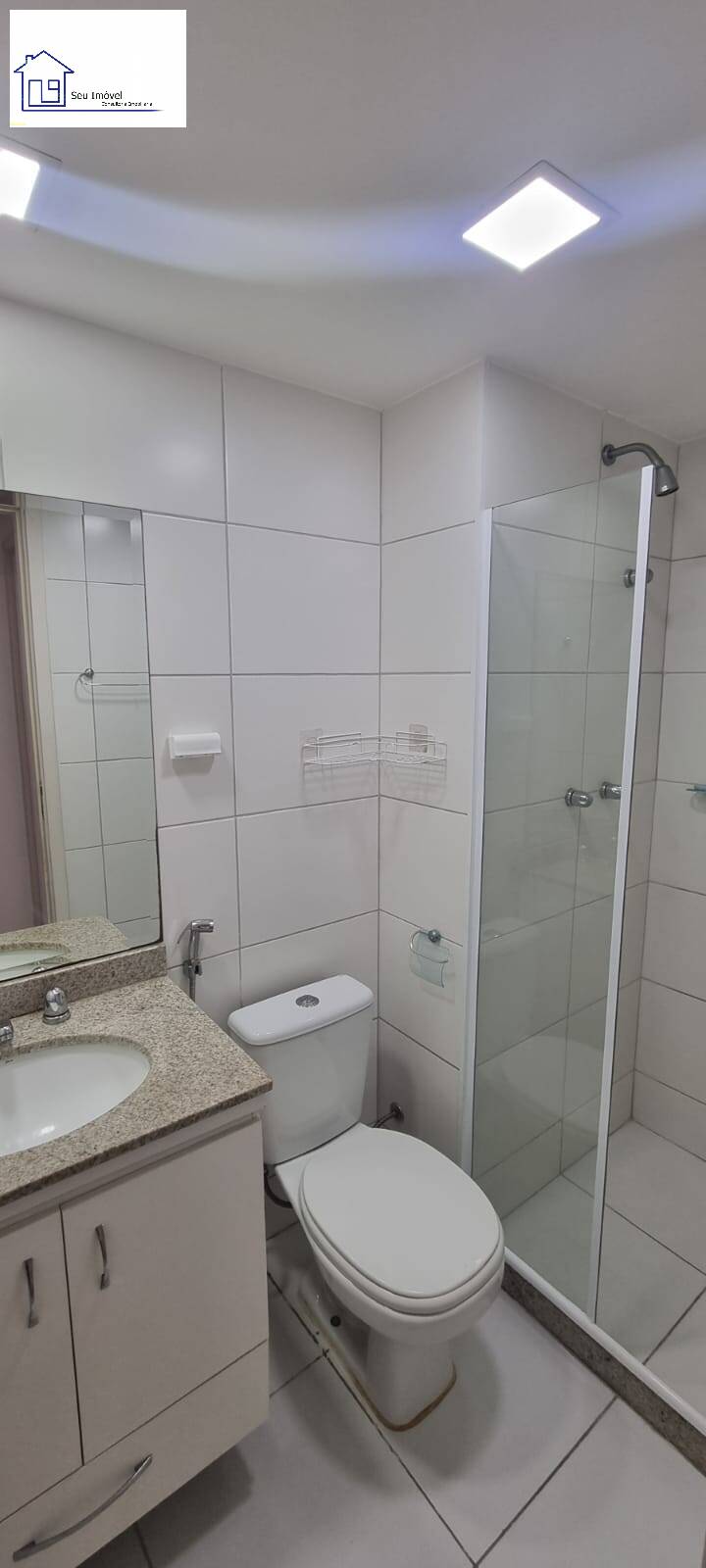 Apartamento à venda com 2 quartos, 62m² - Foto 11