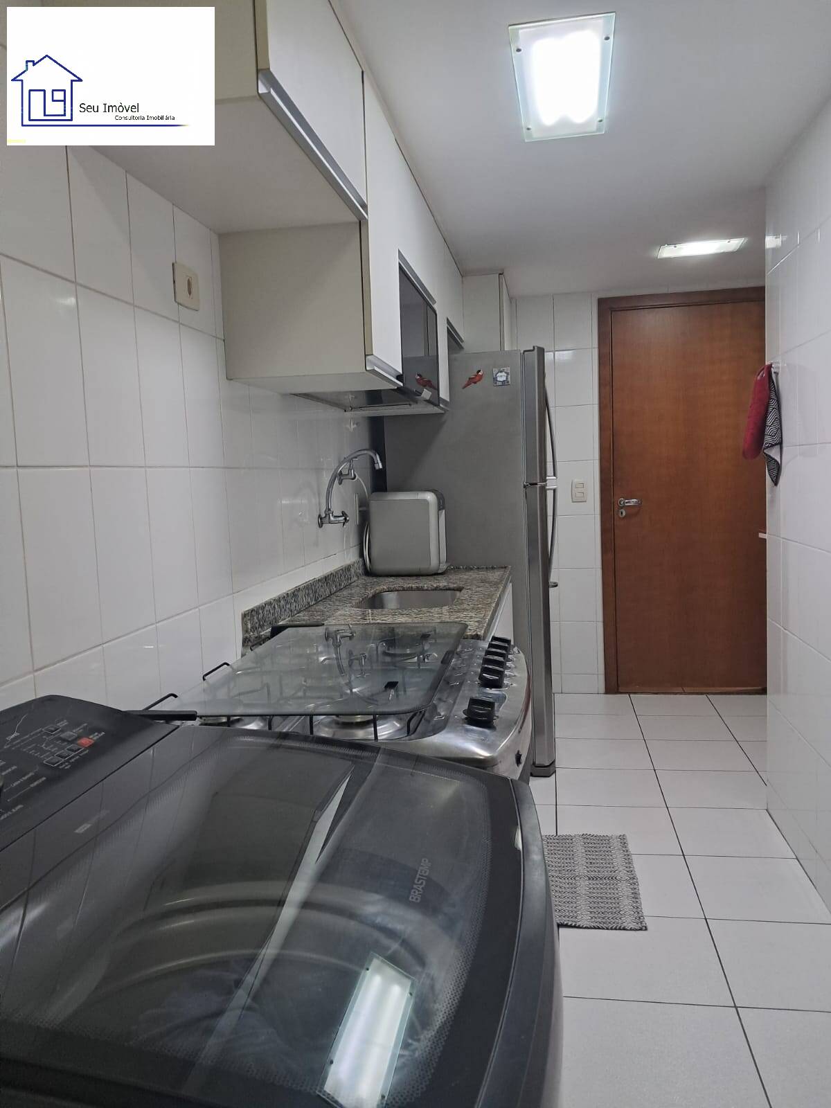 Apartamento à venda com 3 quartos, 94m² - Foto 11