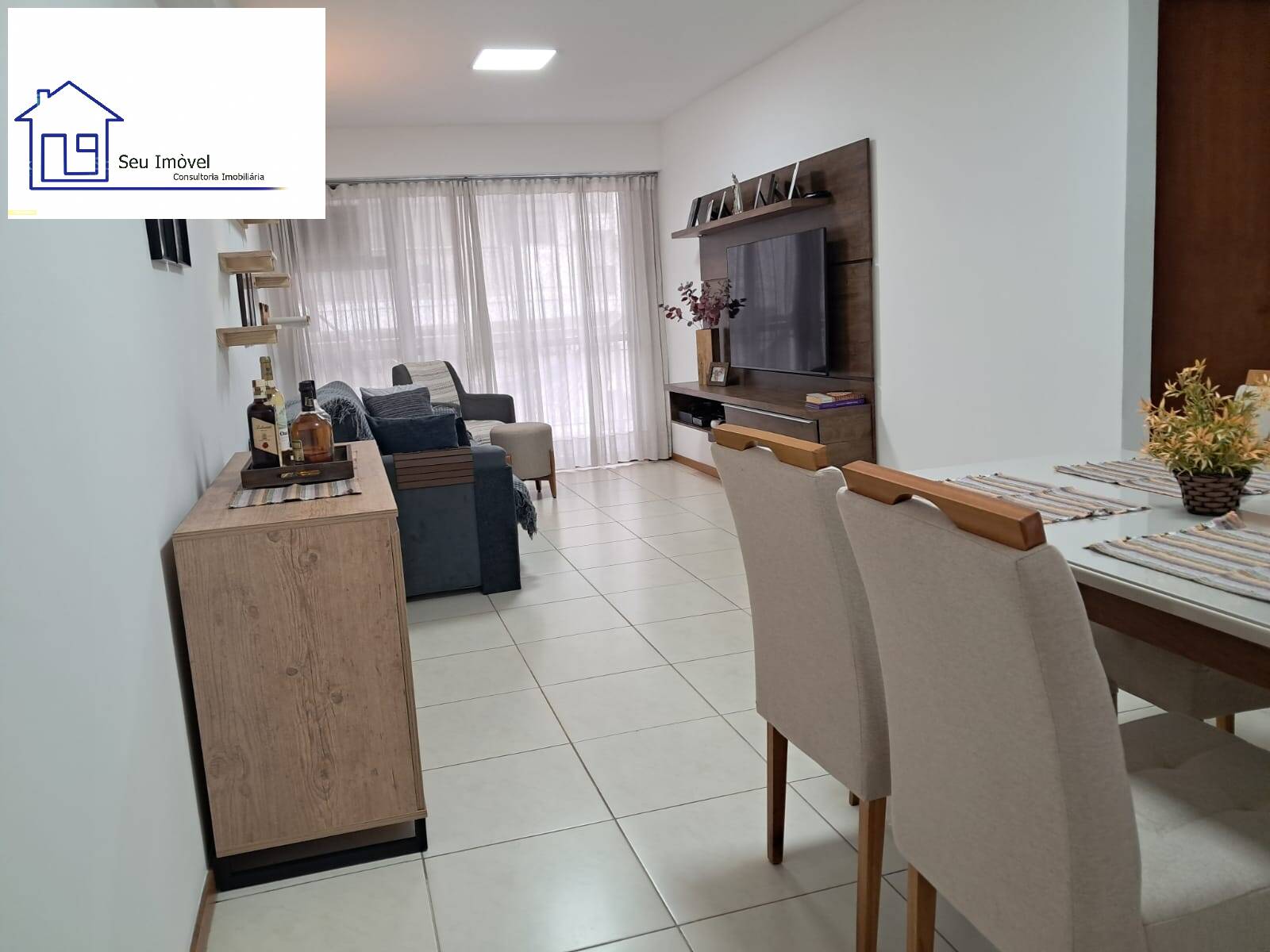 Apartamento à venda com 3 quartos, 94m² - Foto 3