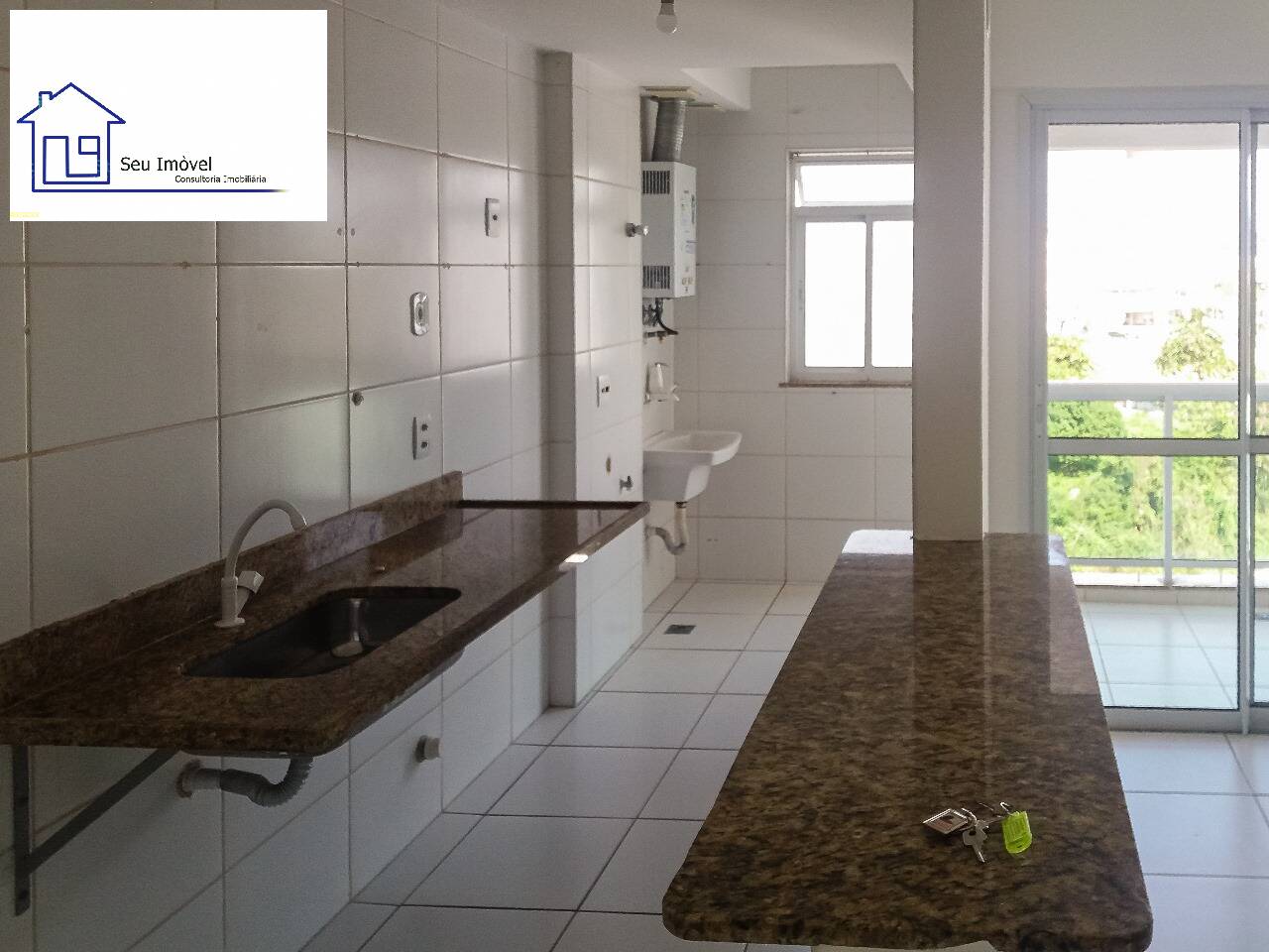 Apartamento à venda com 2 quartos, 73m² - Foto 4