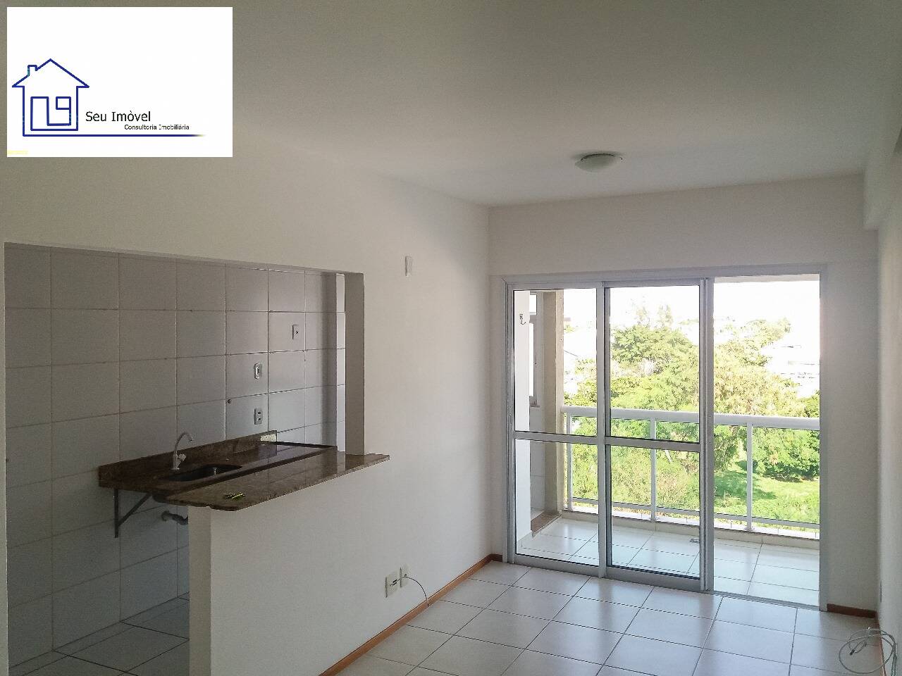 Apartamento à venda com 2 quartos, 73m² - Foto 1