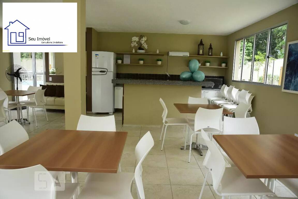 Apartamento à venda com 2 quartos, 45m² - Foto 13