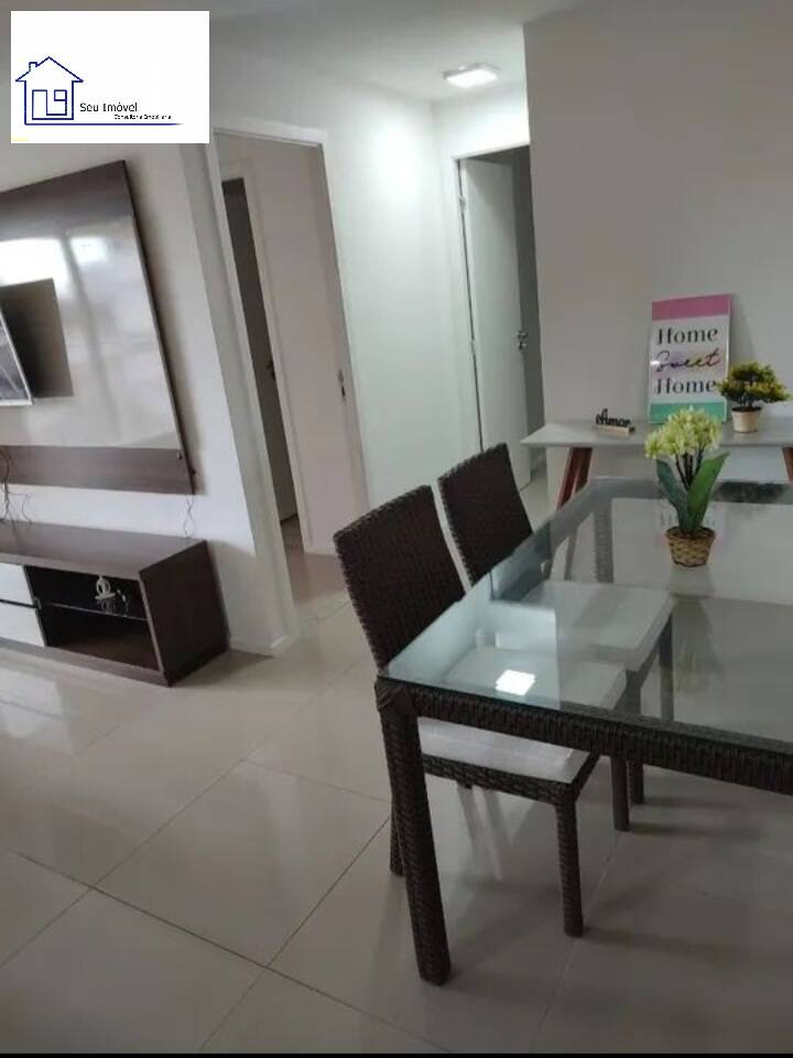 Apartamento à venda com 2 quartos, 64m² - Foto 4