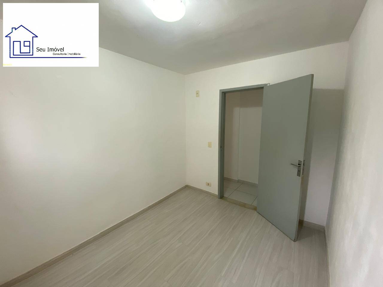 Apartamento à venda com 2 quartos, 50m² - Foto 11