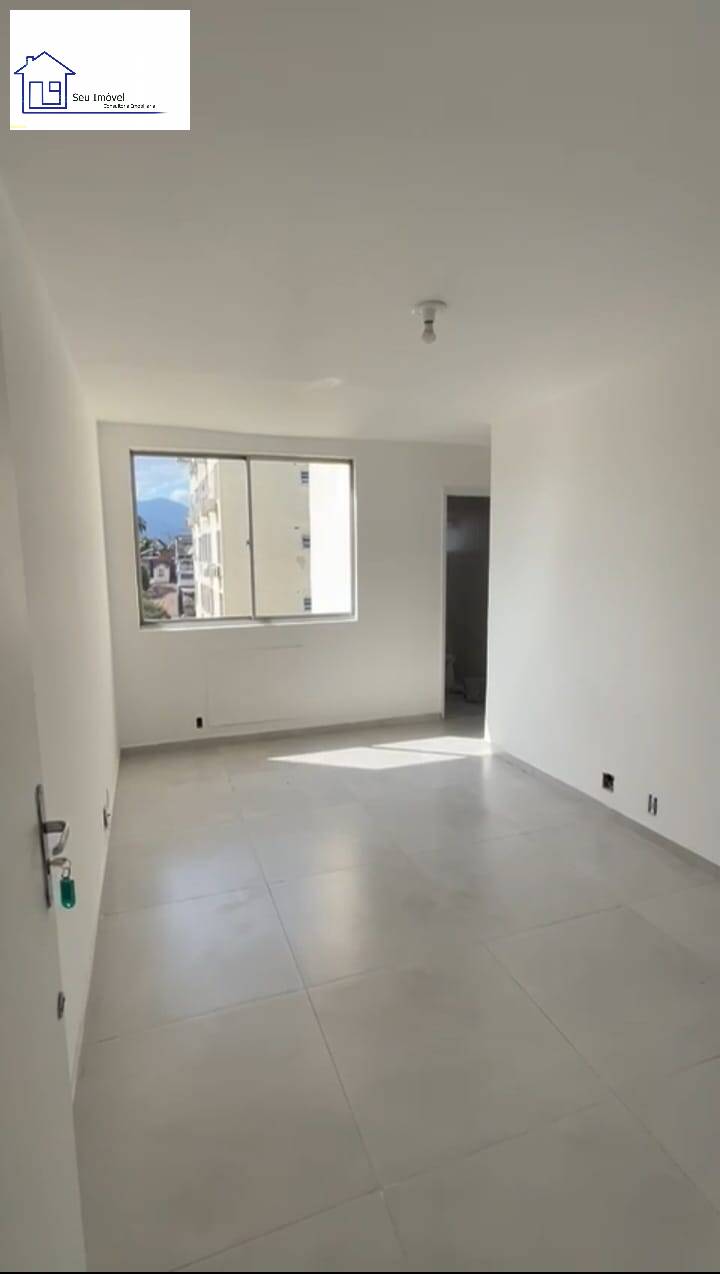 Apartamento à venda com 2 quartos, 49m² - Foto 1