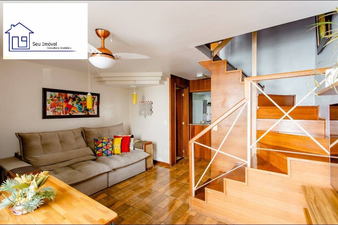 Casa à venda com 3 quartos, 96m² - Foto 1