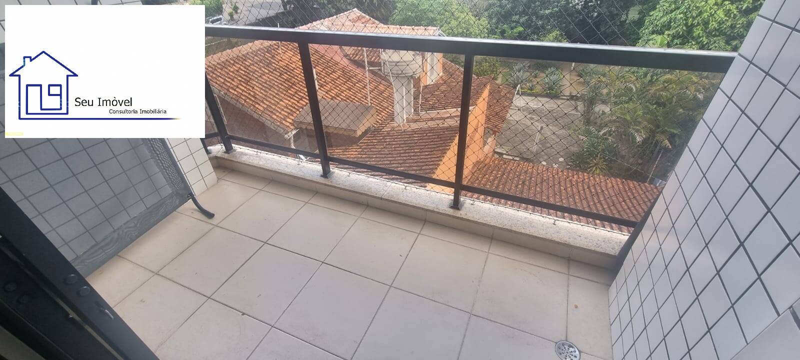 Apartamento à venda com 3 quartos, 81m² - Foto 2