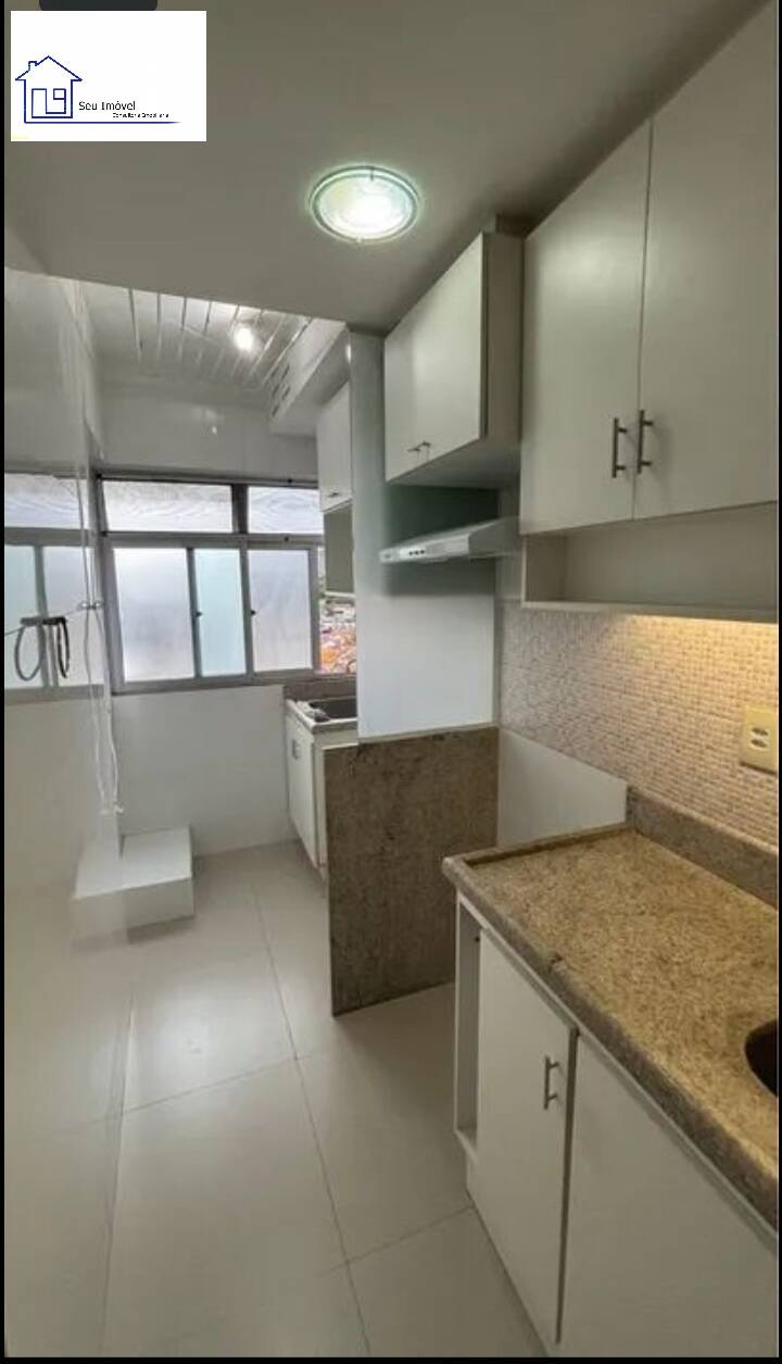 Apartamento à venda com 2 quartos, 61m² - Foto 8