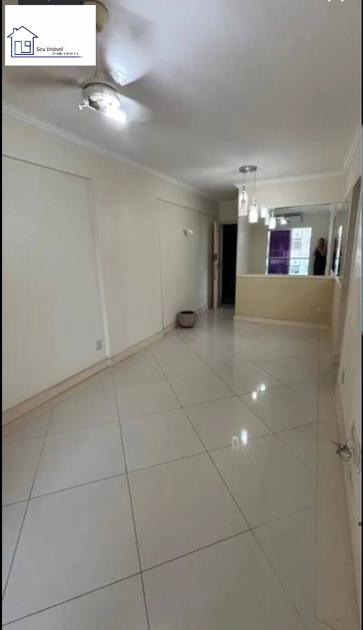 Apartamento à venda com 2 quartos, 61m² - Foto 4