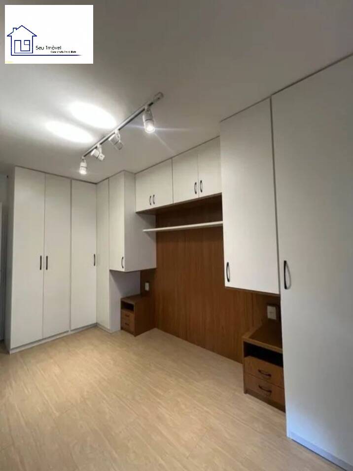 Apartamento à venda com 2 quartos, 64m² - Foto 12