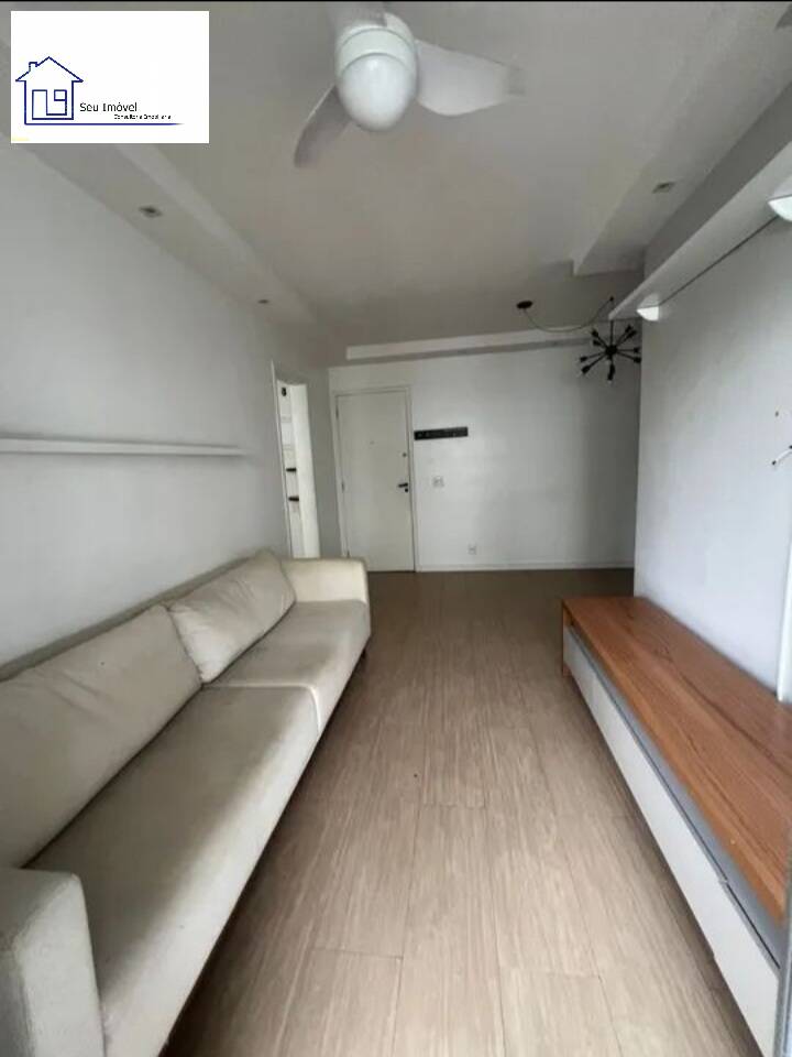 Apartamento à venda com 2 quartos, 64m² - Foto 2