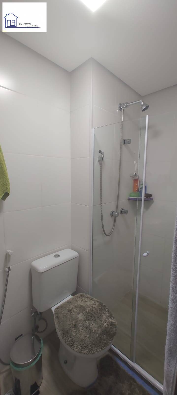 Apartamento à venda com 2 quartos, 64m² - Foto 22