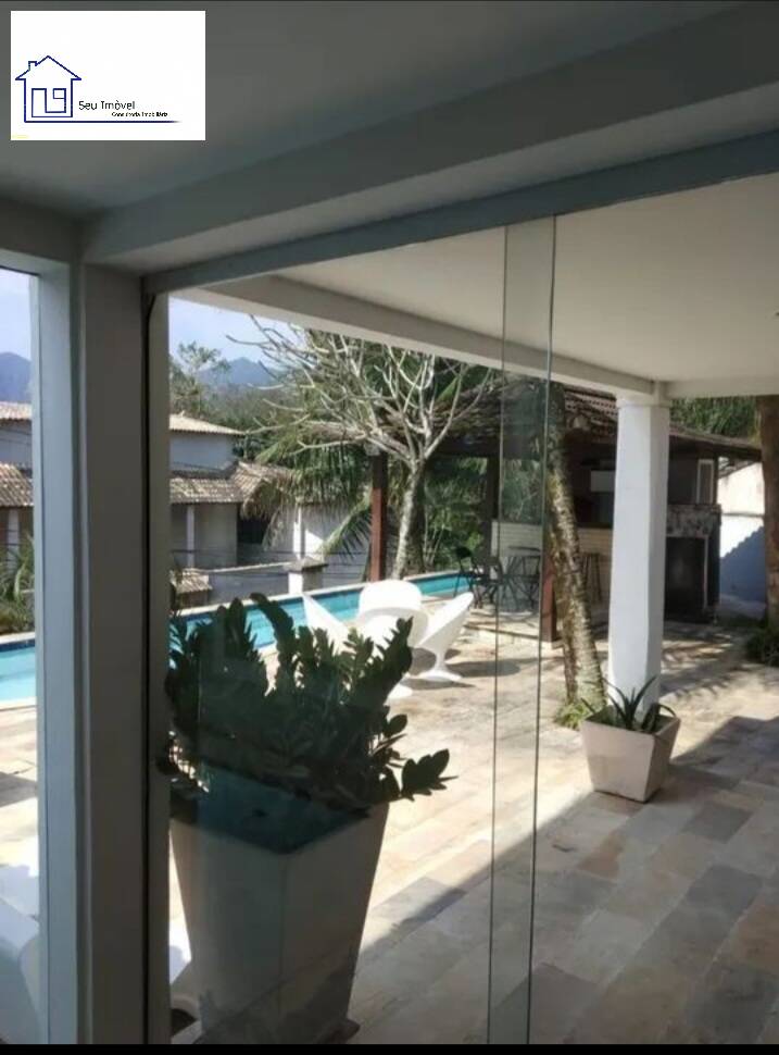 Casa para alugar com 6 quartos, 320m² - Foto 3